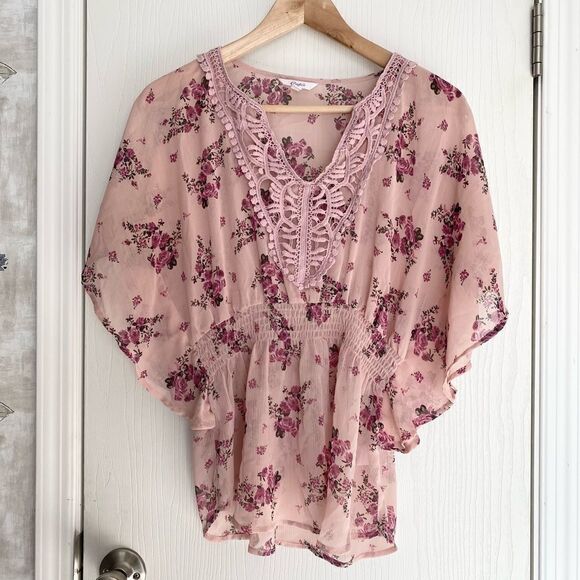 Candies Blouse   - Picture 1 of 4